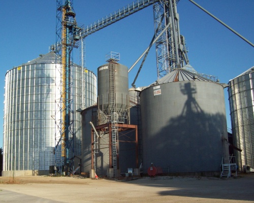 Ostrander Farmers Co-op Members Vote To Approve Joining CHS