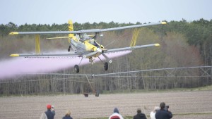 Agricultural Aviators: Flying In For Safety