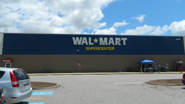 Wal-Mart Weighs In On Fertilizer Use