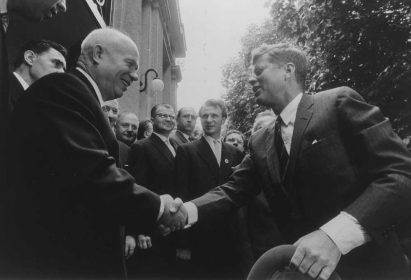 JFK approves sale of American wheat to Soviet Union (October 1963)