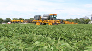 Hagie Launching Redesigned STS Sprayers In 2014