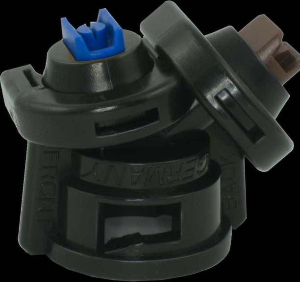 SprayMax DualFan Extended Range Nozzle | Greenleaf Technologies