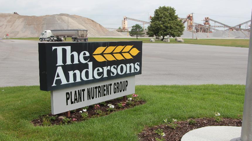 Retired The Andersons Executive Receives Nutrient Stewardship Award