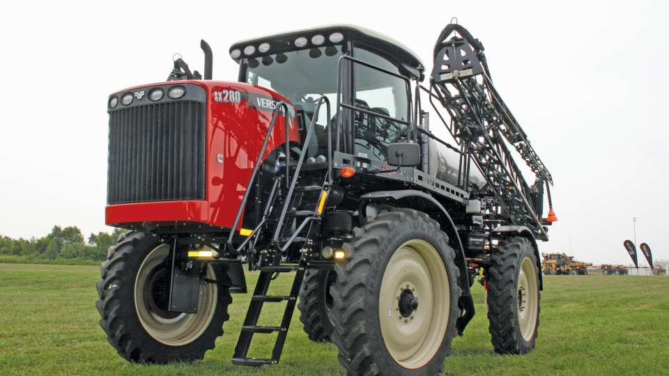 Buhler-Versatile | SX280 Sprayer