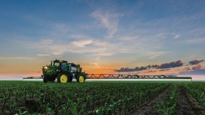 John Deere | R4045 Sprayer
