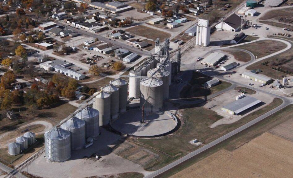 Top 10 Ag Retailers With the Most Revenue in Precision Ag Services