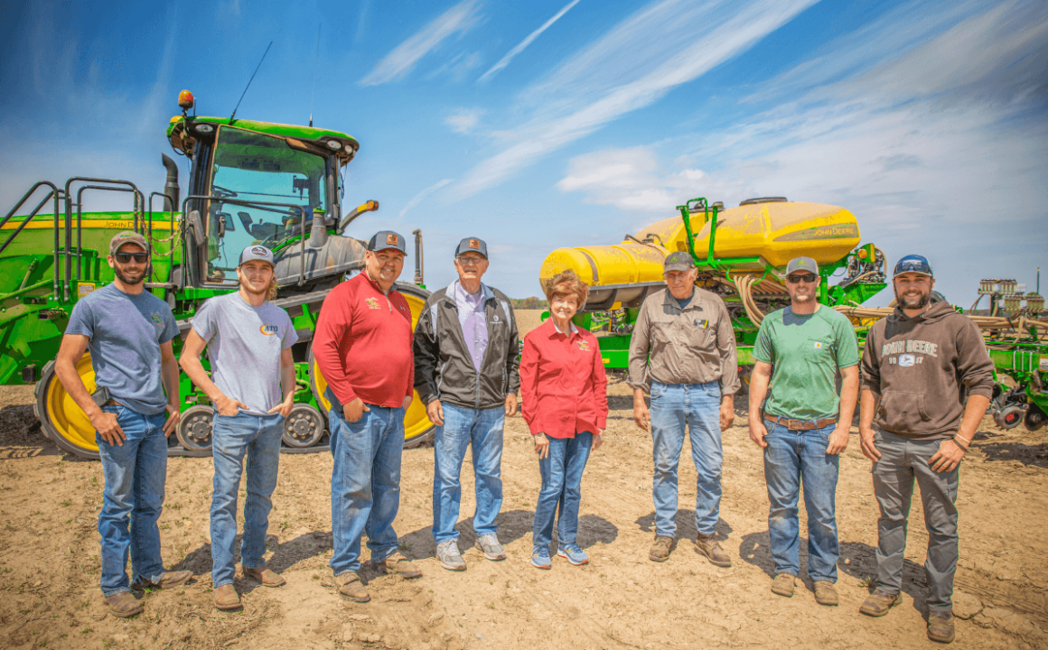 Digitally Connecting Ag Retailers and Growers To Help Improve Profitability